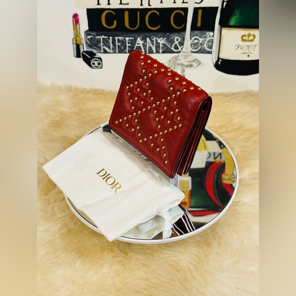 🔥 CHRISTIAN DIOR STUD BIFOLDD COMPACT WALLET w/Dust Bag - Picture 11 of 11